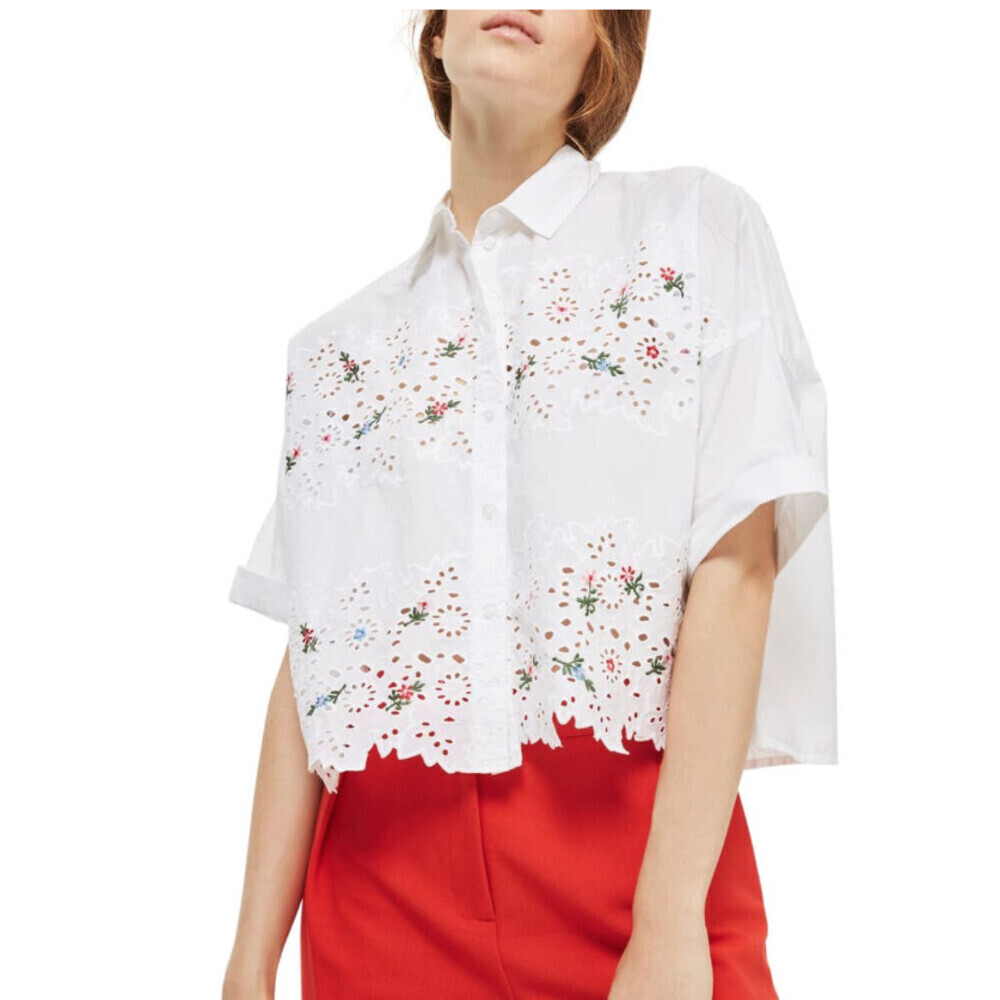 Topshop Women's Short Sleeve Embroidered Eyelet Shirt In White Size 2 US